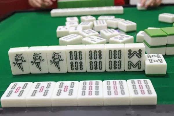 推倒胡十三幺怎么胡牌?