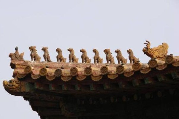 龙生九子，其母亲都是谁？龙取向复杂，那么多的动物，为什么只有九子？