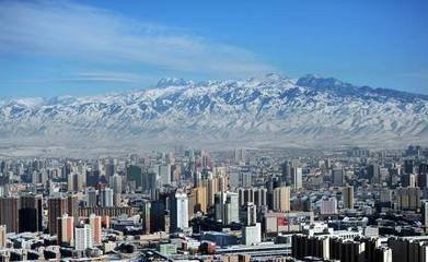 请问通讯地址是什么？和家庭住址一样吗？求解。。。急！！！