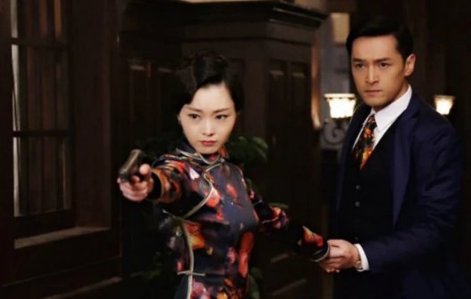 《伪装者》:女主一出来明台立马就动心,他真的没有喜欢过曼丽吗?