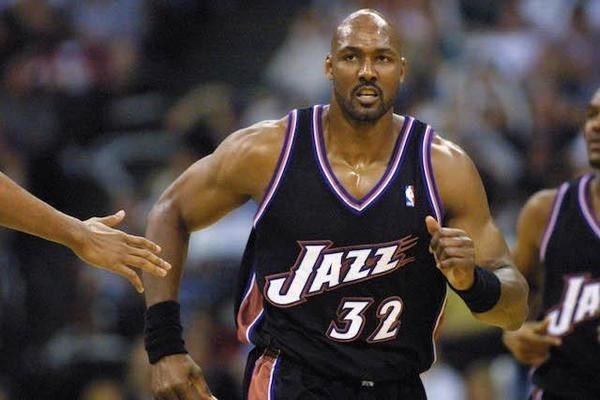 NBA中有谁是32号?