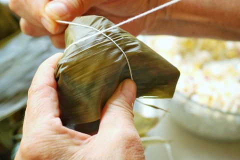 介绍一下包肉粽的肉米拌料怎么拌好吃？