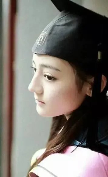 扒一扒明星毕业照，看看明星的颜值是如何“疯狂生长”的？