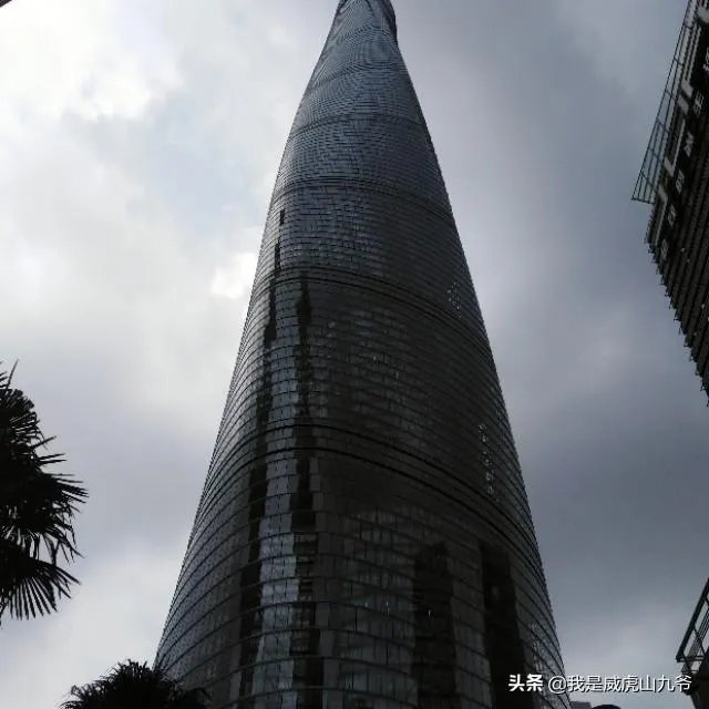 一个国家百姓口袋里有钱重要,还是建高楼大厦城市繁华重要?