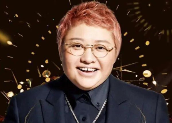 阿黛尔相当于中国的谁?