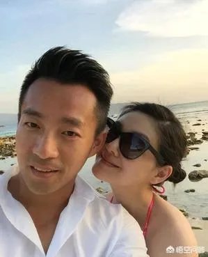 有哪些明星姐弟恋让人最羡慕?
