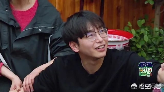 《向往的生活》彭昱畅“瞬间”瘦回巅峰状态,真的是为了接吻戏吗?