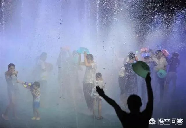 你认为受海南因台风影响，内地游客是否会对七夕泼水节失去热情？