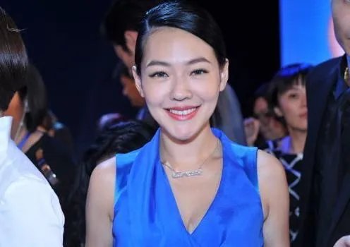 小s被家暴,爱妹如子的大s为什么不干涉呢?