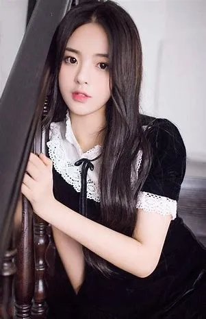 杨超越加盟了《麻花特开心》,杨超越的搞笑水平怎么样?