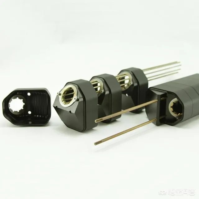 散弹枪消音器能不能起到子弹收束的作用？