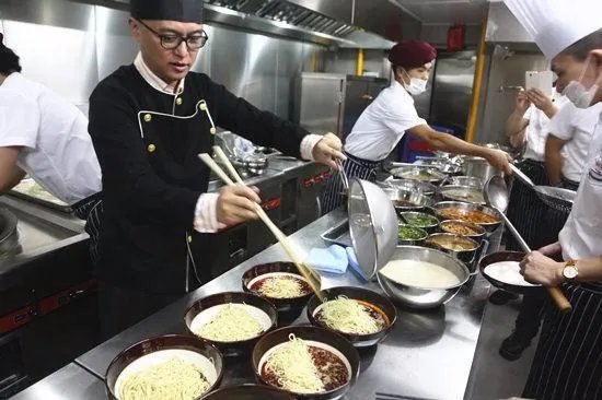重庆小面为什么会火,你还吃过那些好吃的小面?