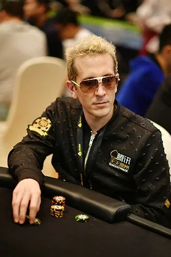 2017腾讯年度棋牌盛典现场图集，当智谋撞上运气！