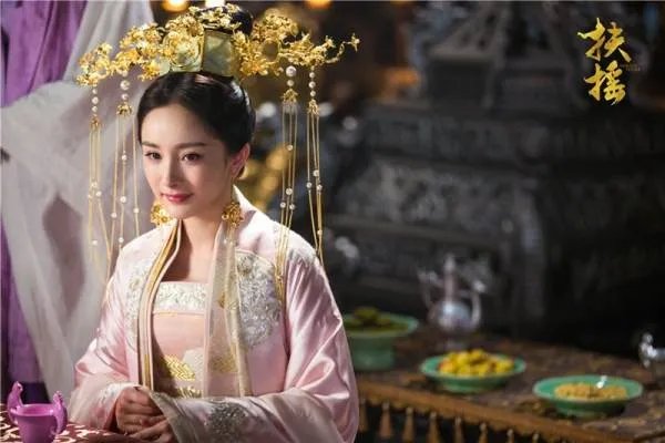 扶摇:当杨幂饰演的扶摇第二次遇见轩辕晓的时候为何她完全改变了态度呢?