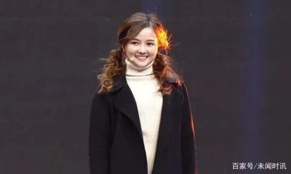 她是最美袖珍女孩,走红后年入百万,为何却苦于没男友?