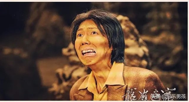 《鬼吹灯》里你认为哪个版本的大金牙最好?
