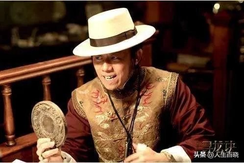 《鬼吹灯》里你认为哪个版本的大金牙最好?