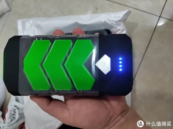 应急启动电源