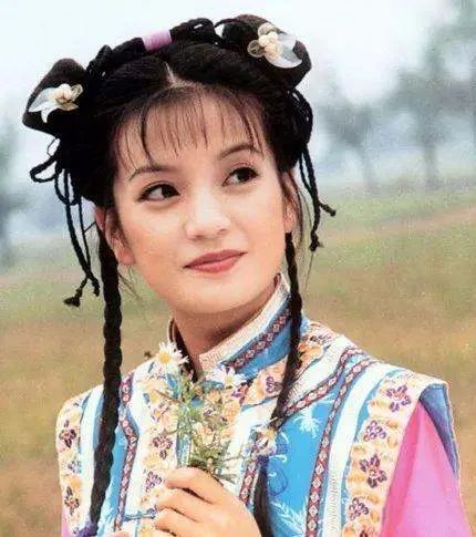 赵薇不好好当演员,偏要跑去做商人,被罚款之后,名气下降复出难?