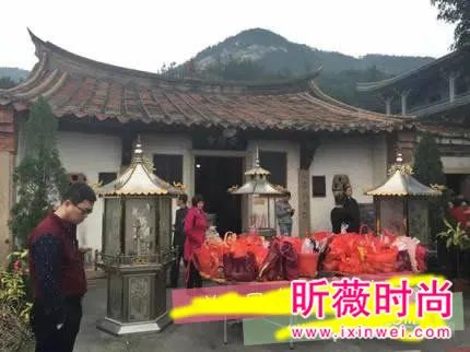 老和尚坐缸3年 开缸后震惊全场(图文)