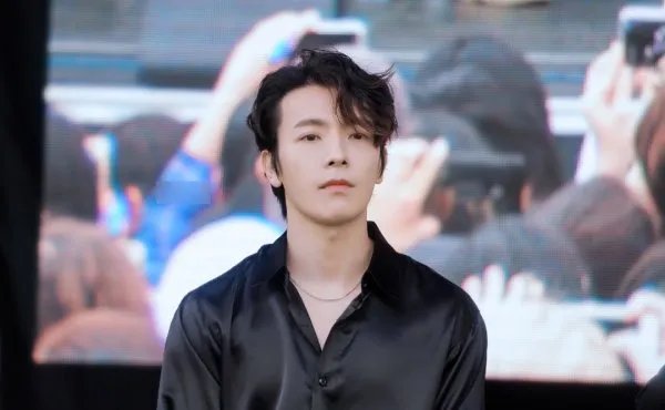 李东海接种疫苗后身体动不了,这是接种疫苗之后的正常反应吗?