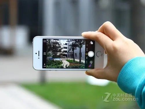全新国行好价格 iPhone5S促销售1299元