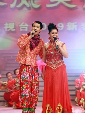 沈春阳个人资料,沈春阳照片,沈春阳和小沈阳,沈春阳 樱桃红