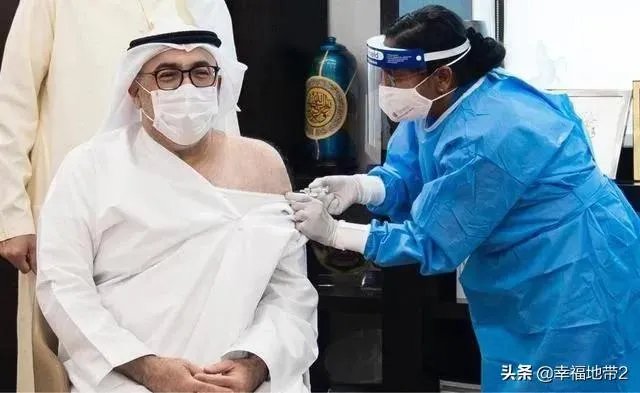 如何看到全球新冠疫苗的短缺现象呢?