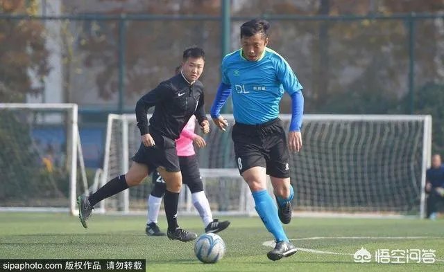 范志毅队友年龄造假被官方禁赛8年！老甲A联赛也造假？真是不要脸，你怎么评价？