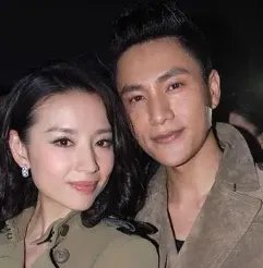 曾合作《金粉世家》,当众人宣布“董洁是我的”,陈坤和董洁是什么关系?
