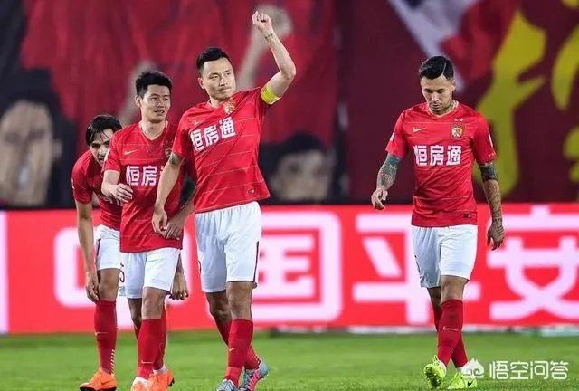 恒大5比0击败亚泰,连续两场大比分胜利宣告“王者归来”,你是怎么看的?