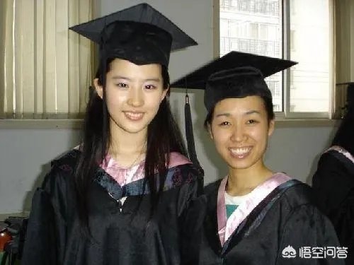 扒一扒明星毕业照，看看明星的颜值是如何“疯狂生长”的？