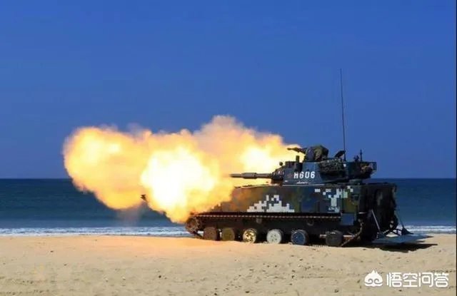 05式两栖步兵战车本身可以海上浮渡,为何还要用726气垫登陆艇运输?