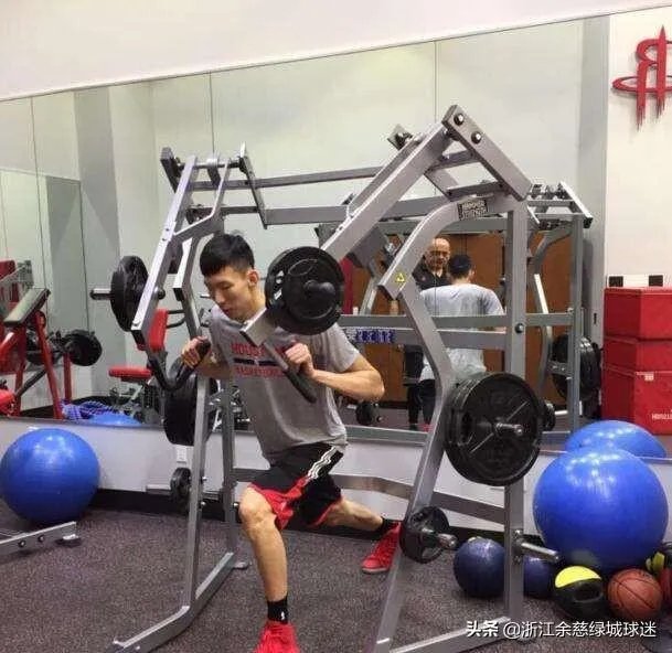 曾被球迷寄予厚望的周琦,在经历世界杯后,还能扛起男篮大旗吗?