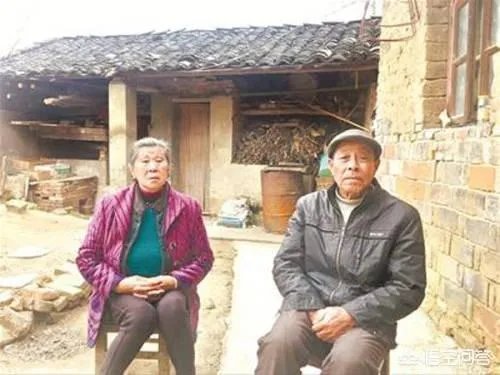 病人去世,家人退回网捐善款,称不能用好心人捐的钱还债,你怎么看?