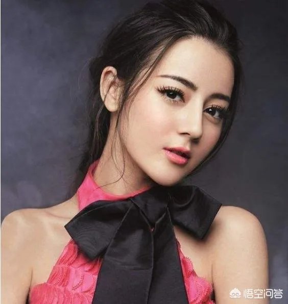 帕托的名号明明比迪丽热巴的名号响亮,为什么迪丽热巴完全不回应帕托的喊话?