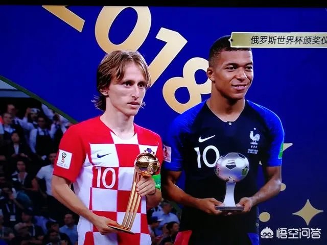 莫德里奇获得世界杯金球奖,这个奖项一度被批为安慰奖,怎么评价莫德里奇的当选?