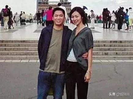 赵薇真的离婚了吗?