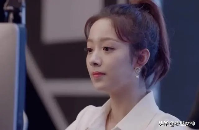 如何评价《第二次也很美》中王蕾这个人物?她和俞非凡谁更让人讨厌?