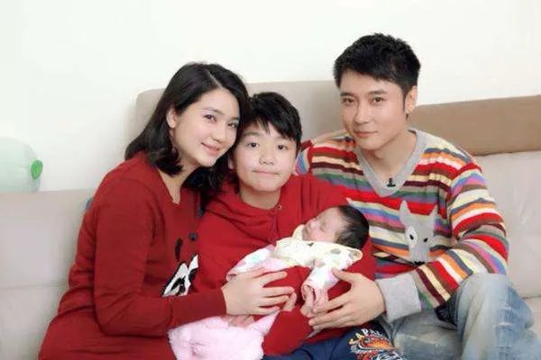绯闻风波之后几个月，张丹峰和洪欣事业现状怎么样？
