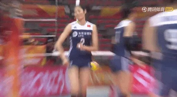 女排世锦赛中荷大战第三局,朱婷为什么罕见动怒,袁心玥还一旁尬笑,当时发生了什么?
