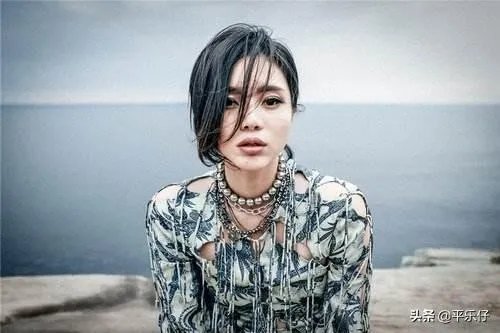 怎样才能第一时间赶上直播和知道新单曲和mv的发售?