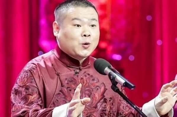 林更新偶遇神似岳云鹏的乐高,你觉得像吗?