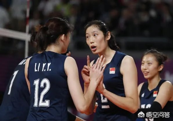 女排世锦赛中荷大战第三局,朱婷为什么罕见动怒,袁心玥还一旁尬笑,当时发生了什么?