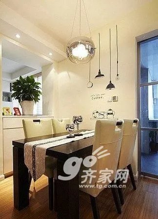花样美男自装79平简约时尚家 帅就要帅到家