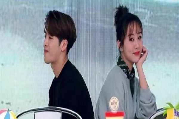 王嘉尔喜欢杨紫是真的吗