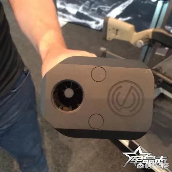 散弹枪消音器能不能起到子弹收束的作用？