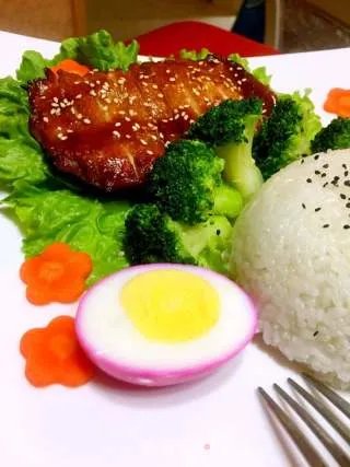 照烧鸡腿饭