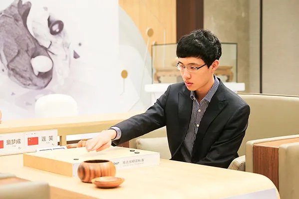 2017腾讯年度棋牌盛典现场图集，当智谋撞上运气！