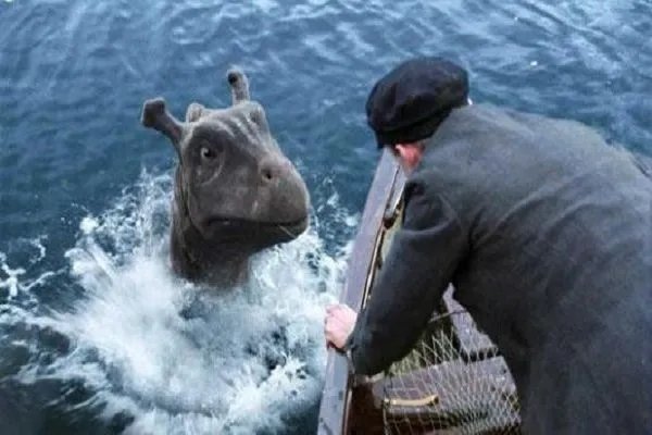 中国什么湖水怪